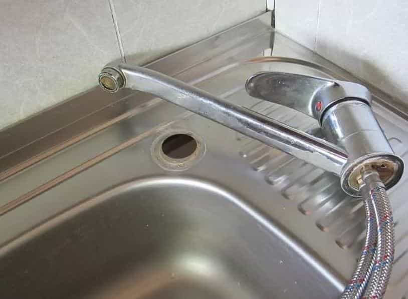 Comment changer un robinet de cuisine